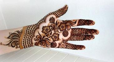 Henna Mehndi Designs