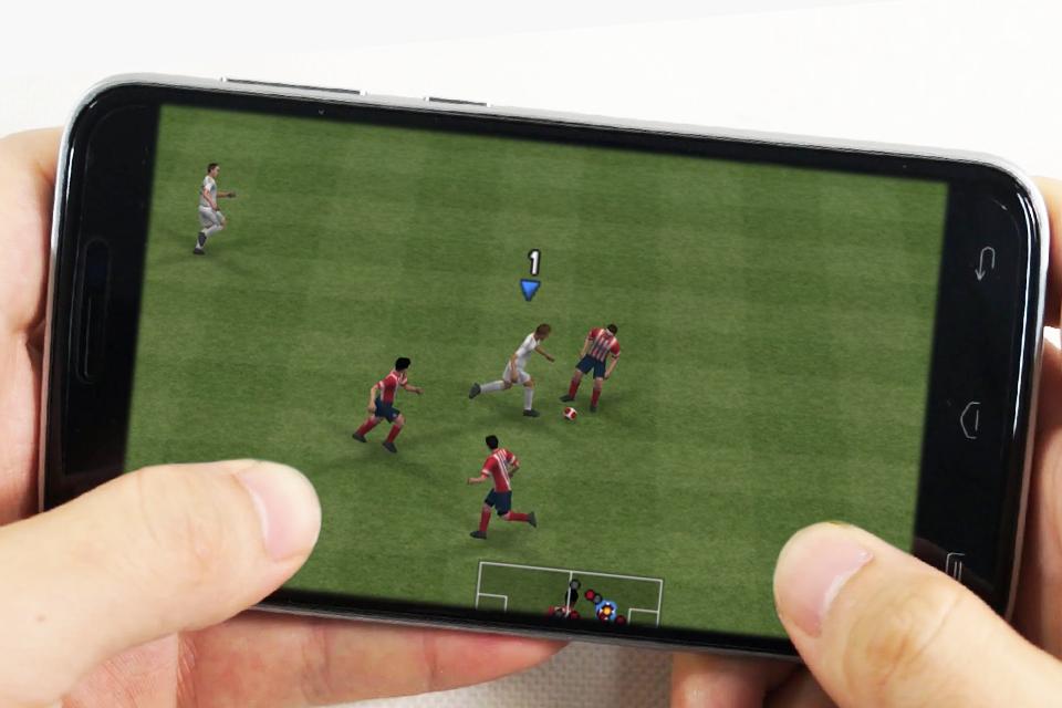 Ultimate PES Soccer World